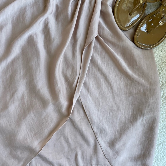 BCBG maxazria light pink dress size small. - Picture 5 of 10